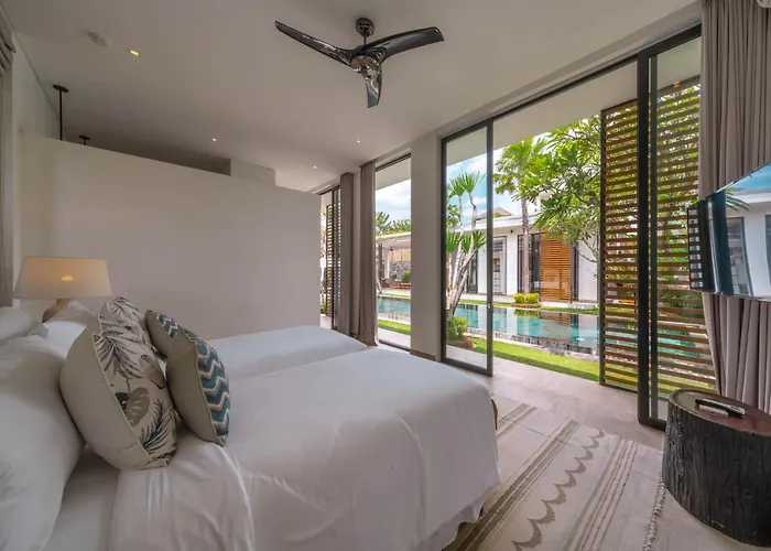 Vida Mira - Elegant 4br Beachside In