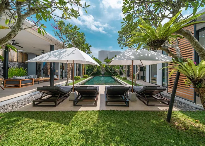 Vida Mira - Elegant 4br Beachside In
